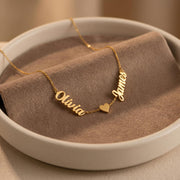 Personalisierte Doppelnamenskette mit Herz, individueller Schmuck mit Paarnamen, romantisches Geschenk für Ehefrau