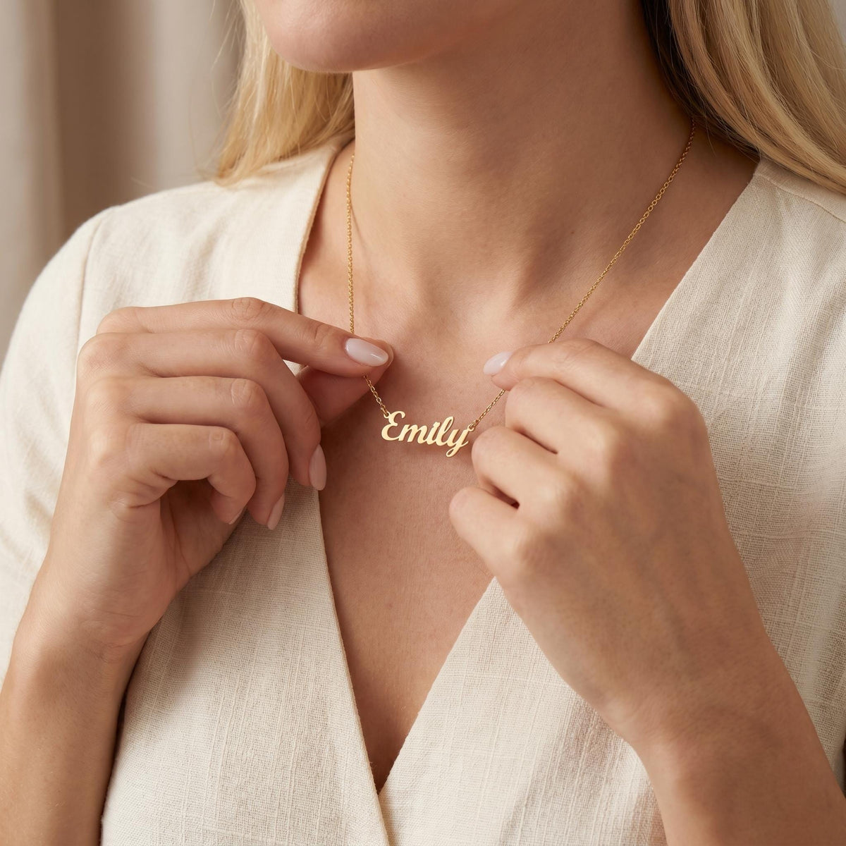 Personalized Nameplate Necklace Minimalist Cursive Pendant